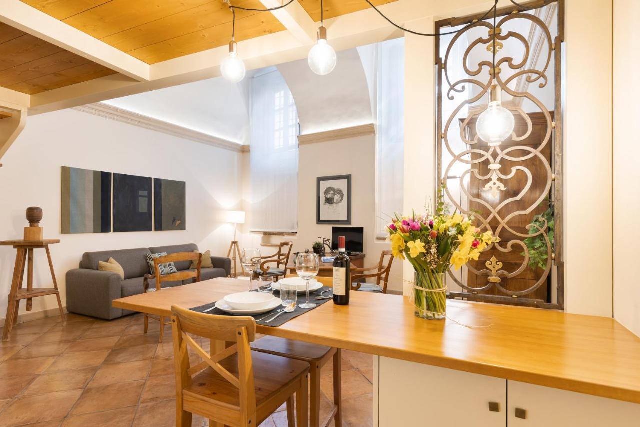 Rome As You Feel - Charming Loft Campitelli In Navona 外观 照片