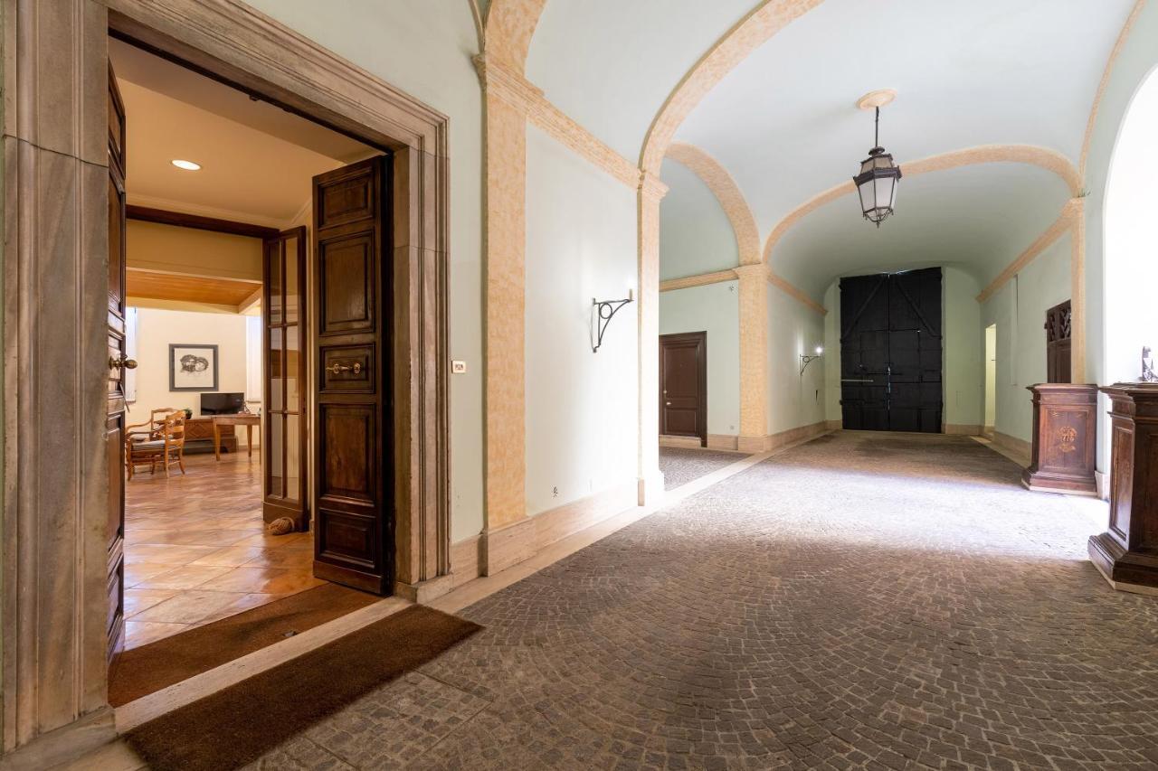 Rome As You Feel - Charming Loft Campitelli In Navona 外观 照片